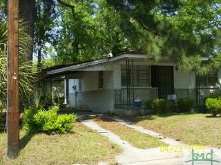630 Amaranth Ave, Savannah, GA 31405-1984