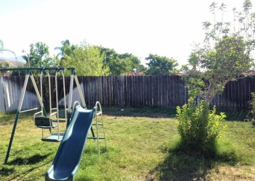 3416 Siskiyou Cir, Riverside CA  92503-4664 exterior