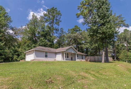 10755 Royal York Dr, Conroe TX  77303-2658 exterior