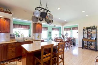 66 Jenkins Rd, Gerrardstown WV  25420-4395 exterior