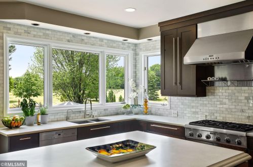 3528 Crestmoor Dr, Saint Paul MN  55125-5028 exterior