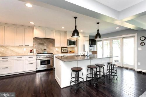 750 Pine Trl, Arnold, MD 21012-1630