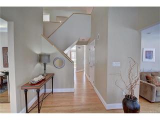 285 Grandview Dr, Glastonbury, CT 06033-3943