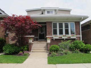 1417 Highland Ave, Forest View, IL 60402-1130