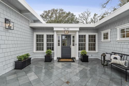 85 Quisisana Dr, San Rafael, CA 94904-1523