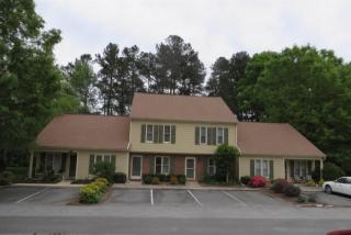 96 Sparger Springs Ln, Durham, NC 27705-1773