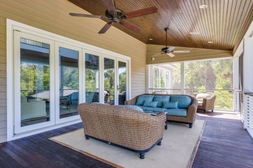 34 Dune Rdg Ln, Isle Of Palms SC  29451-3848 exterior