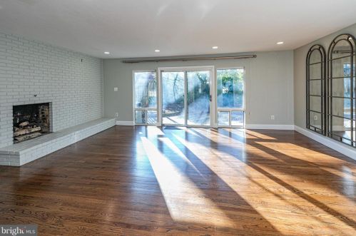 36 Cameron Ct, Princeton NJ  08540-3924 exterior