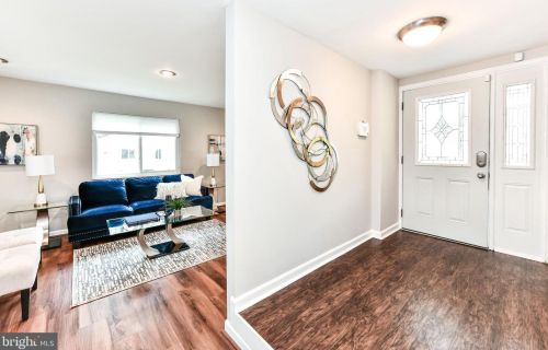12668 Willow Spring Ct, Herndon, VA 20170-2857