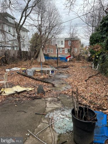 5901 11 St, Philadelphia PA  19141-3210 exterior