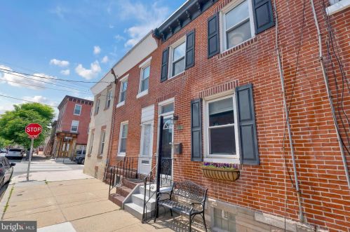 2304 Gaul St, Philadelphia, PA 19125-2906