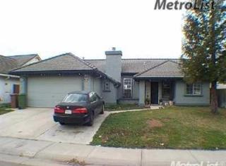 1074 Raven Brook Dr, Galt, CA 95632-2178