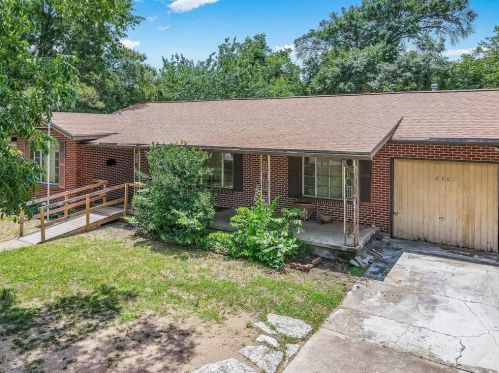 2901 45 St, Austin TX  78751-4100 exterior