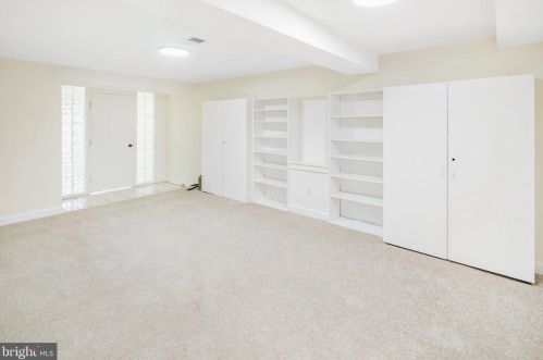 426 Pershing Dr, Silver Spring MD 20910-4489 exterior