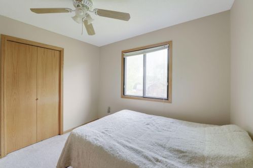 3235 Dodd Ln, Saint Paul MN 55121-2305 exterior