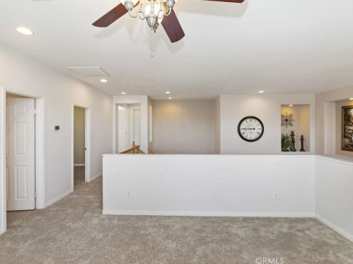 18477 Hollowtree Ln, Riverside CA  92504-9467 exterior