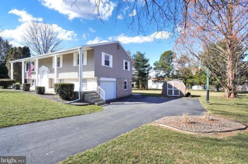 2345 Esbenshade Rd, York, PA 17408-4143