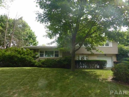 2510 Huntington Dr, Peoria, IL 61614-3743