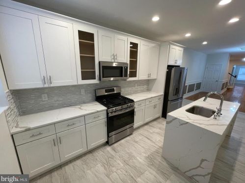 5732 16th St, Philadelphia PA  19141-1702 exterior