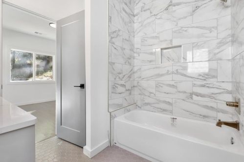 1923 Frd St, Atlanta GA  30318-0027 exterior