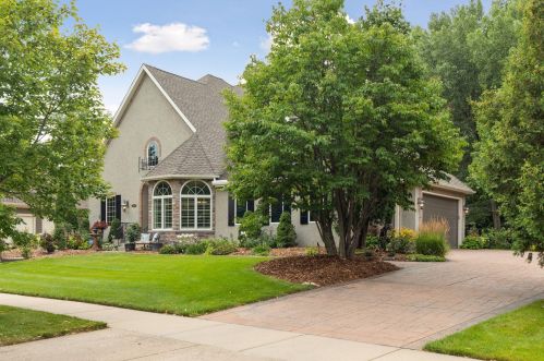 3315 Crestmoor Dr, Saint Paul MN  55125-5006 exterior