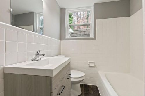 3111 Eleanor Ter, Atlanta GA  30318-6017 exterior