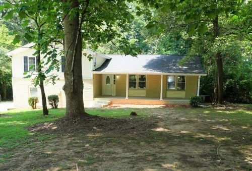 218 Hillcrest Dr, Stockbridge, GA 30281-1763