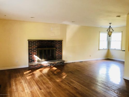 108 Green Grove Rd, Tinton Falls NJ  07712-3103 exterior