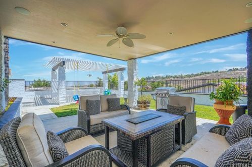 14082 Crystal View Ter, Riverside CA  92508-8705 exterior