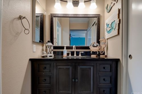 8245 Alpine Ct, Anaheim CA  92808-2318 exterior