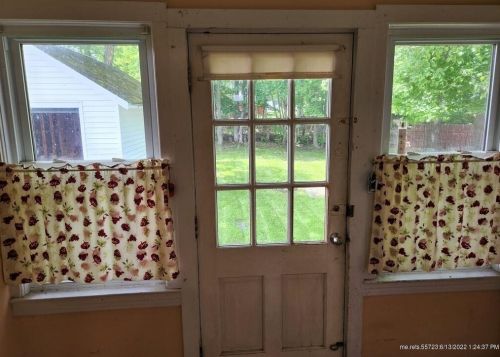 68 Katahdin Ave, Millinocket, ME 04462-1334