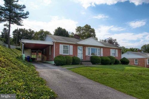 1264 Ogontz St, York, PA 17403-3356