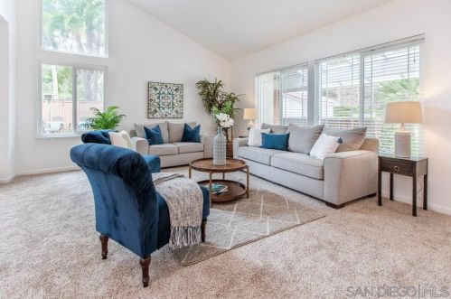 9717 Caminito Suelto, San Diego, CA 92131-2115