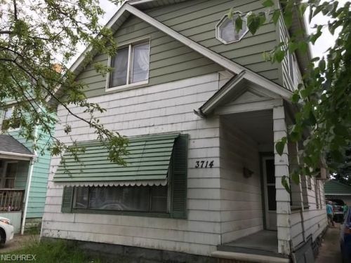 3714 50th St, Cleveland OH  44105-1113 exterior