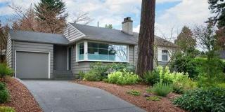 8409 31 Ave, Seattle WA  98115-4735 exterior