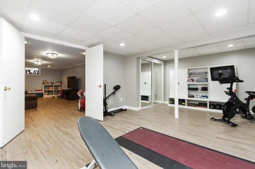 414 Ben Oaks Dr, Severna Park MD 21146-2207 exterior