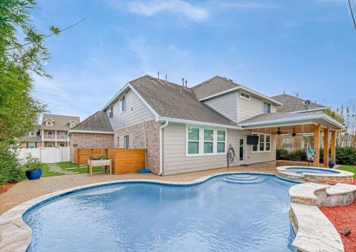 4209 Pine Mill Ct, Pearland, TX 77584-1729