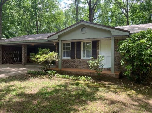 175 Castlegate Cir, Carrollton, GA 30116-8665