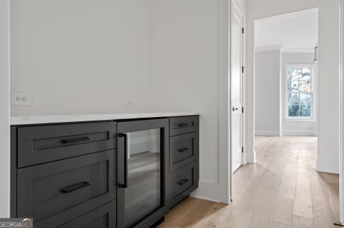 695 Moores Mill Rd, Atlanta GA  30327-0015 exterior