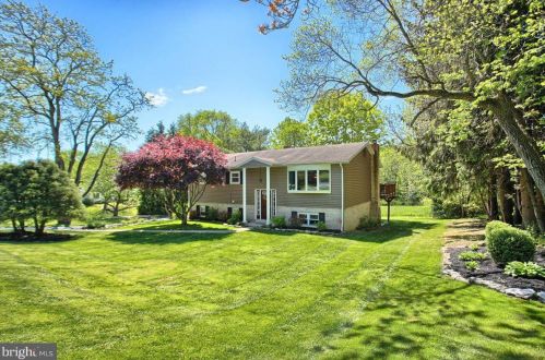 6111 Leon Ave, Harrisburg, PA 17111-3843