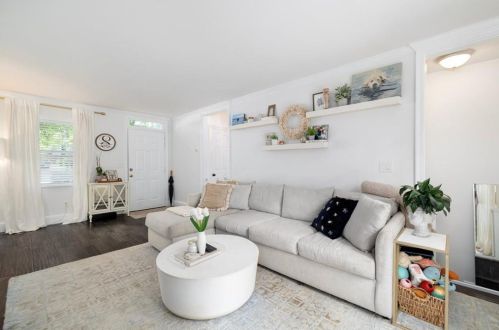 1195 Haven Brook Ln, Atlanta GA  30319-2616 exterior