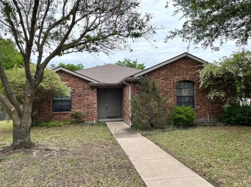 3484 Bristlecone Ct, Rockwall TX  75032-9226 exterior