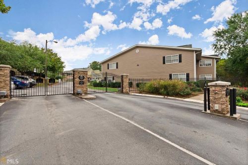 1468 Briarwood Rd, Atlanta GA  30319-4008 exterior