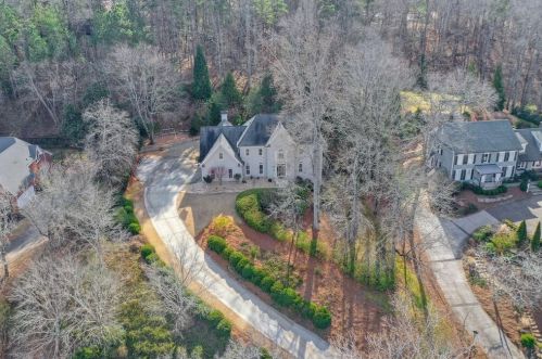 1775 Brandon Hall Dr, Atlanta GA  30350-3706 exterior