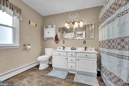 316 Walnut St, Hanover PA 17331-2536 exterior