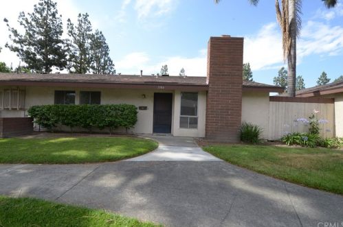 1384 Maxwell Ln, Upland, CA 91786-7014