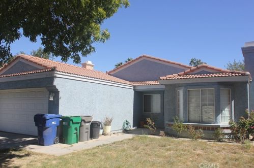 44916 12th St, Lancaster, CA 93535-1117