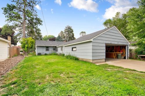 1604 Hollywood Ct, Saint Paul MN  55108-2130 exterior