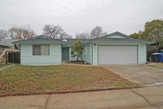 1052 Camelot Ct, Redding, CA 96003-1887