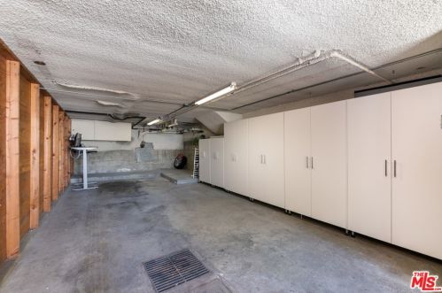 1524 Berkeley St, Santa Monica CA  90404-3215 exterior